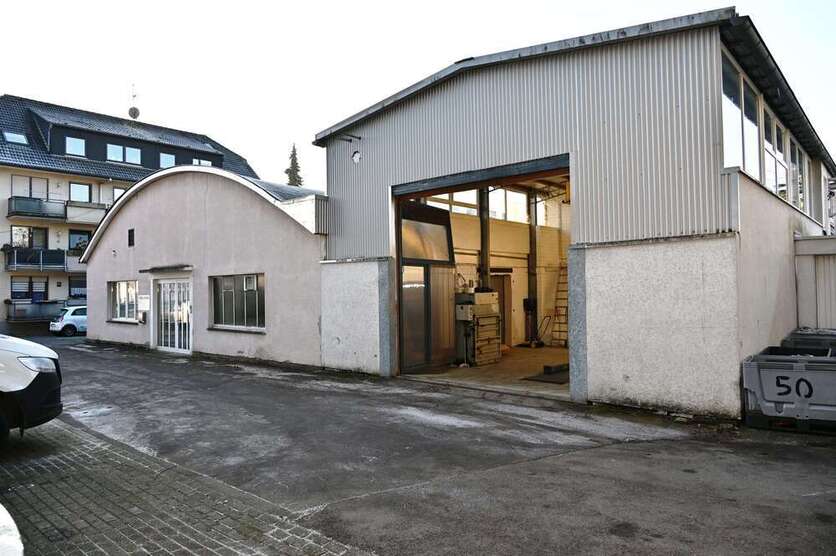 Haus zum Kaufen in Solingen 739.000 € 180 m²