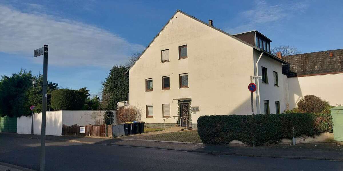 Einfamilienhaus Köln Porz - 8 Zimmer, 266 m&sup2;, 800.000&euro; | Angebot:25571724