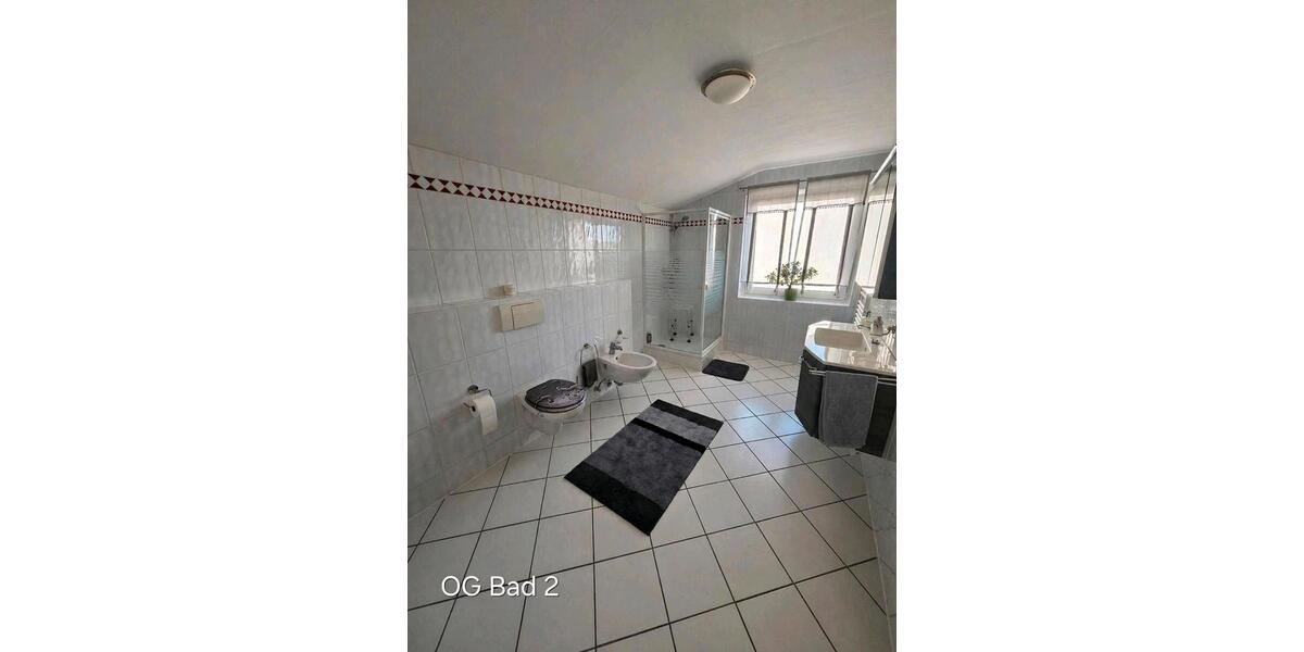 Mehrfamilienhaus, Wohnhaus Haßfurt - 15 Zimmer, 350 m&sup2;, 585.000&euro; | Angebot:26342367