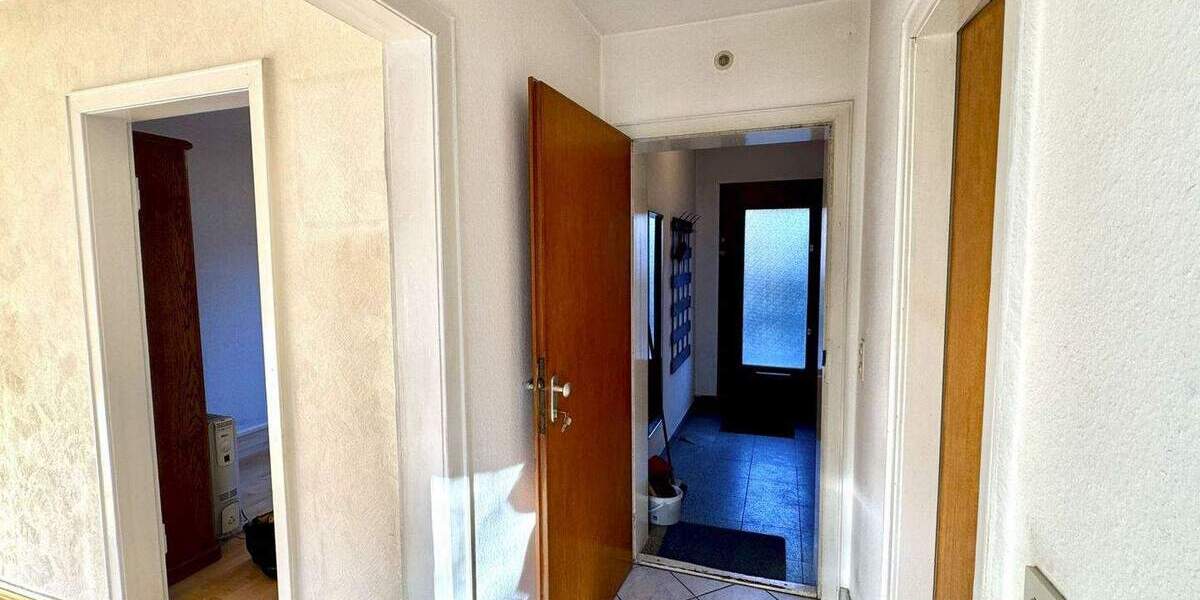 Reihenmittelhaus Erkrath Hochdahl - 6 Zimmer, 118 m&sup2;, 350.000&euro; | Angebot:25302726