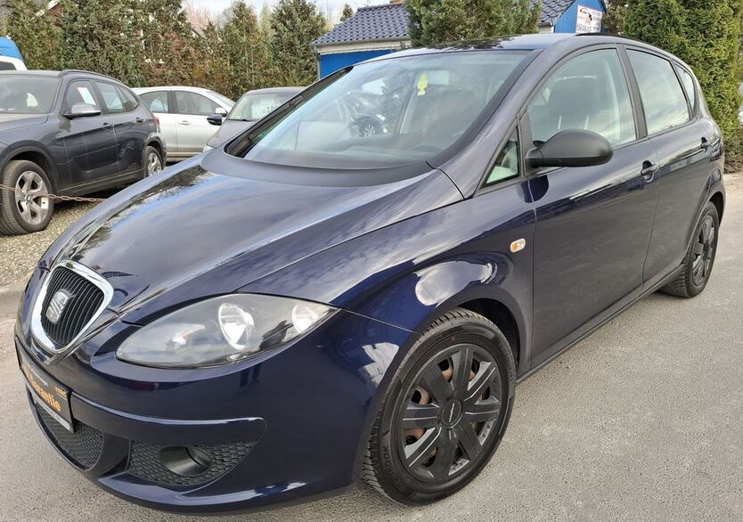 Seat Altea 128.000 km 4.590 € Derenburg 38895