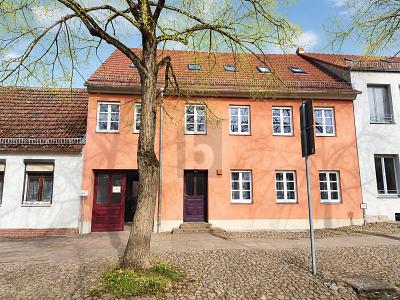MODERN MIT 4 WOHNEINHEITEN - Mehrfamilienhaus, Wohnhaus Rheinsberg | Angebot:26508472