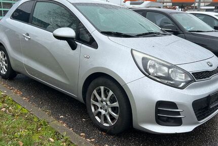 Kia Rio 114.850 km 8.300 &euro; Ubstadt 76698