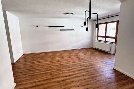 Wohnung zum Kaufen in Lauda-Königshofen 245.000 € 75 m² 3 zimmer