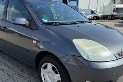 Ford Fiesta 86.500 km 3.490 &euro; Machern 04827