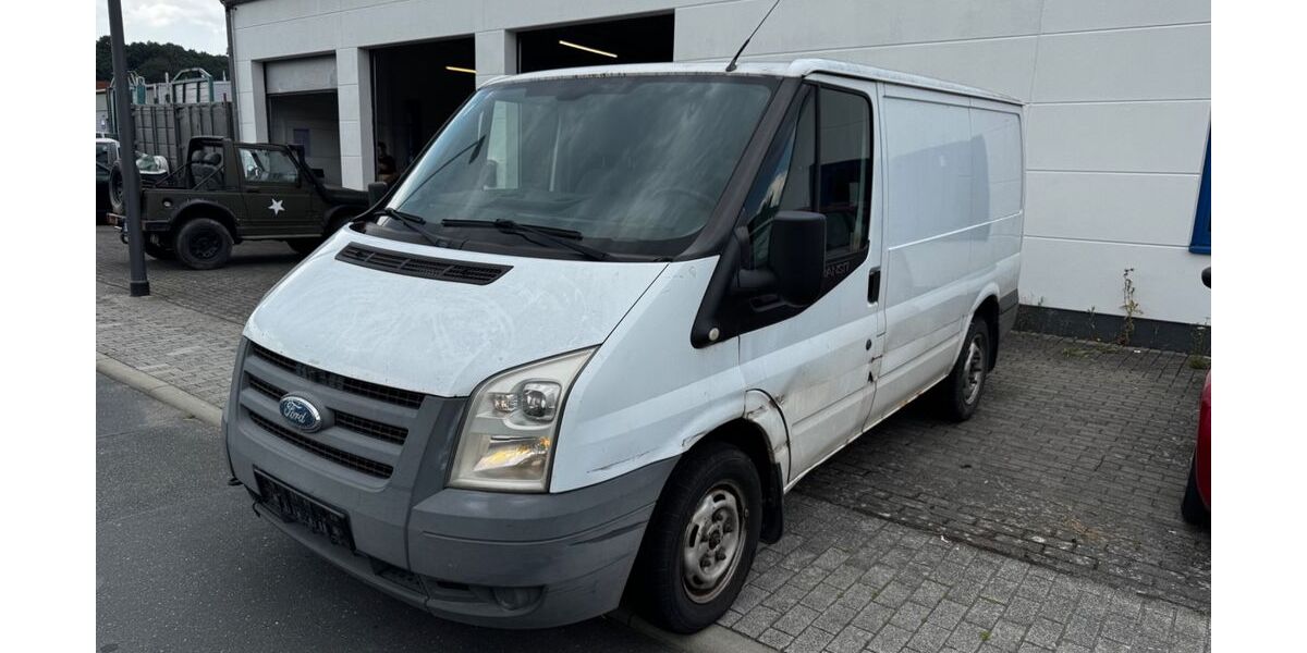 Ford Transit 240.000 km 2.999 &euro; Löhnberg 35792