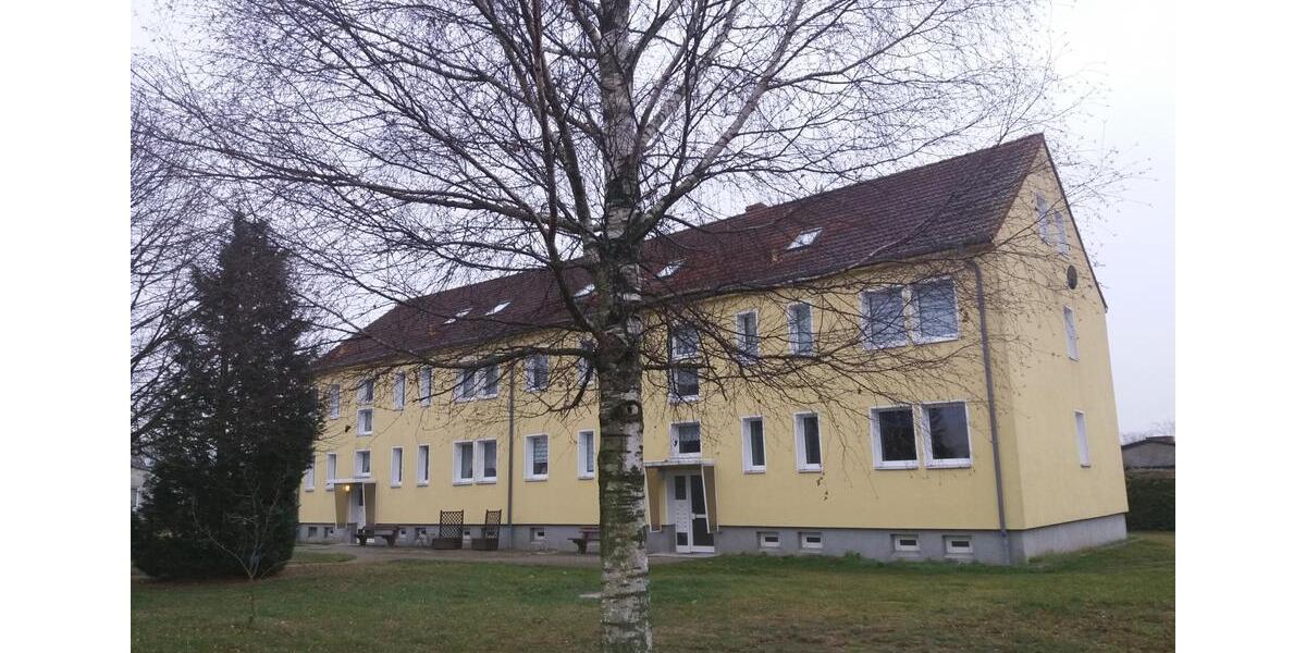 68m², 4 Räume bei Güstrow, Parkplatz, optional Garten, Garage 4 zimmer