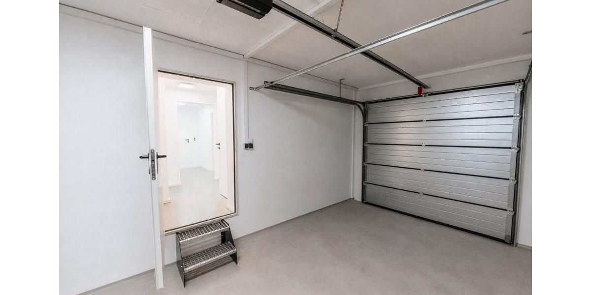 Einfamilienhaus Uffenheim - 7 Zimmer, 290 m&sup2;, 1.900&euro; | Angebot:26533256