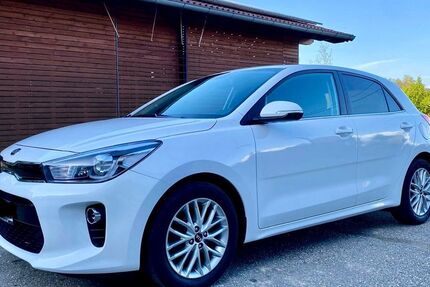 Kia Rio 63.000 km 12.300 &euro; Iggensbach 94547