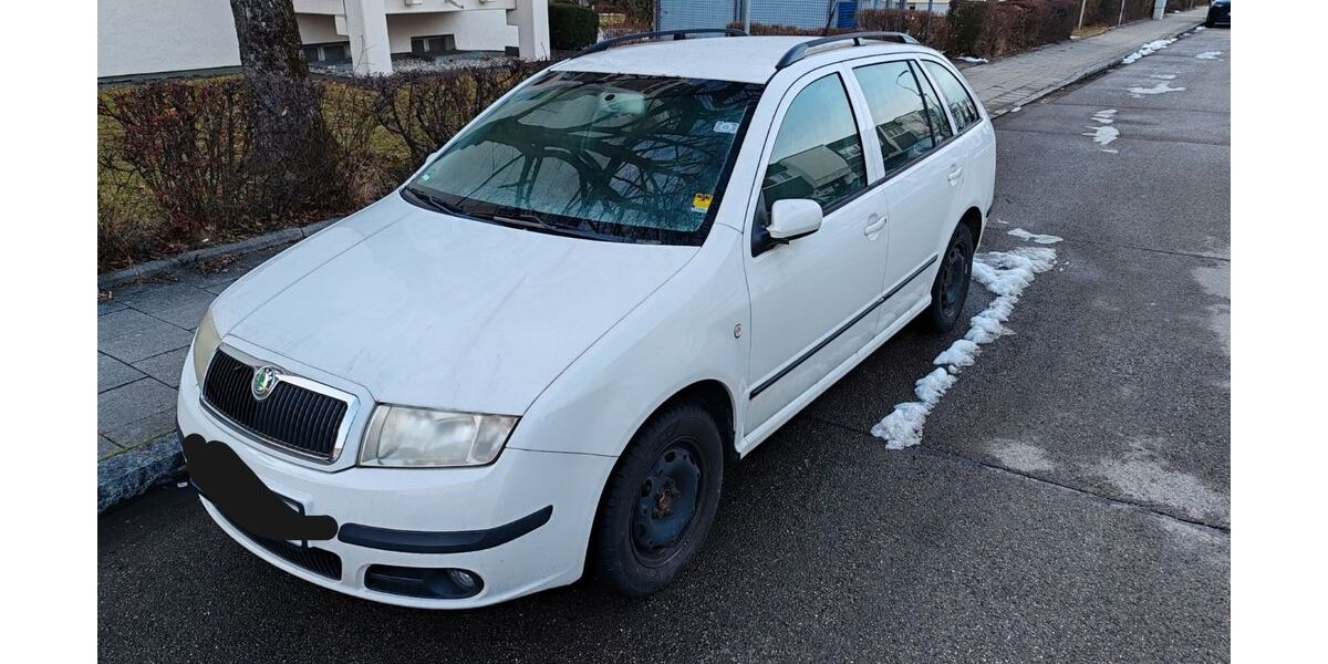 Skoda Fabia 164.377 km 1.990 &euro; München 81477