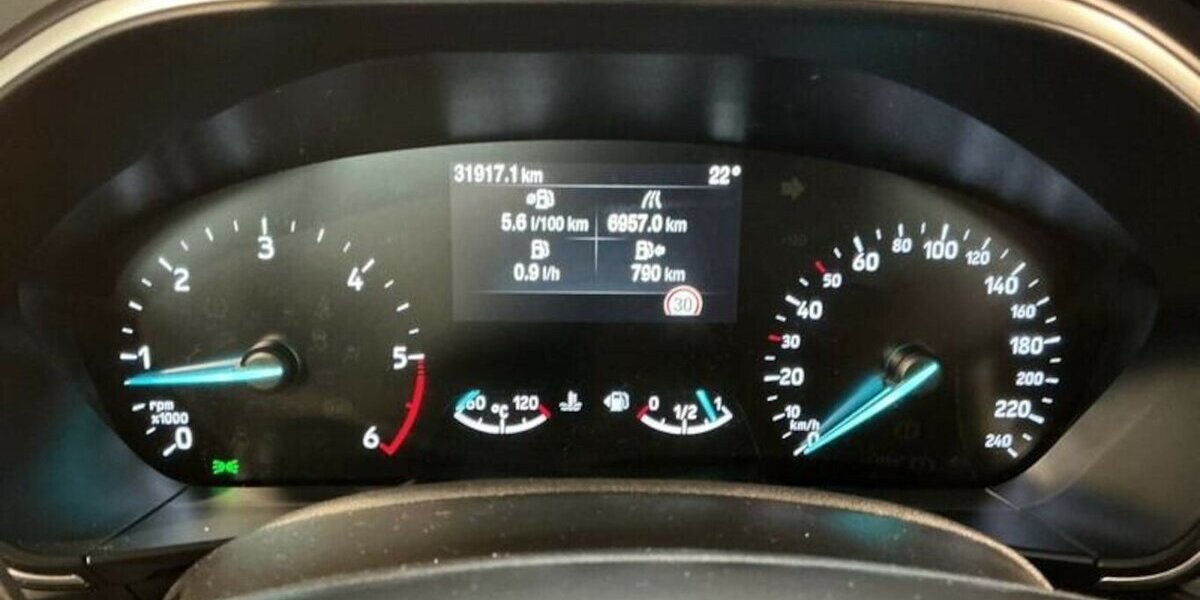 Ford Focus Navi Temp Sth Spurh CarPlay 5xServ GARANTIE 30.000 km 14.900 &euro; Erftstadt 50374
