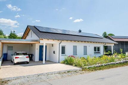 Moderner Bungalow in neuwertigem Zustand – Wohnqualität auf einer Ebene 4 zimmer