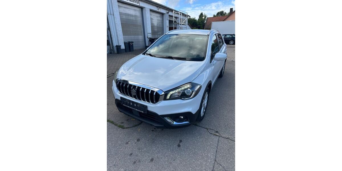 Suzuki (SX4) S-Cross 127.413 km 10.400 &euro; Regenstauf 93128