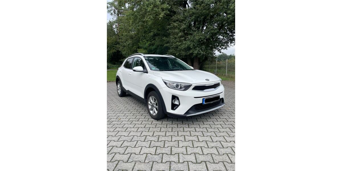 Kia Stonic 87.500 km 12.990 &euro; Langen 63225