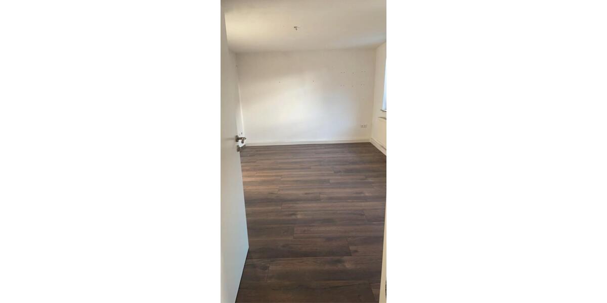 Einfamilienhaus Hallstadt - 3 Zimmer, 77 m&sup2;, 230.000&euro; | Angebot:26658428