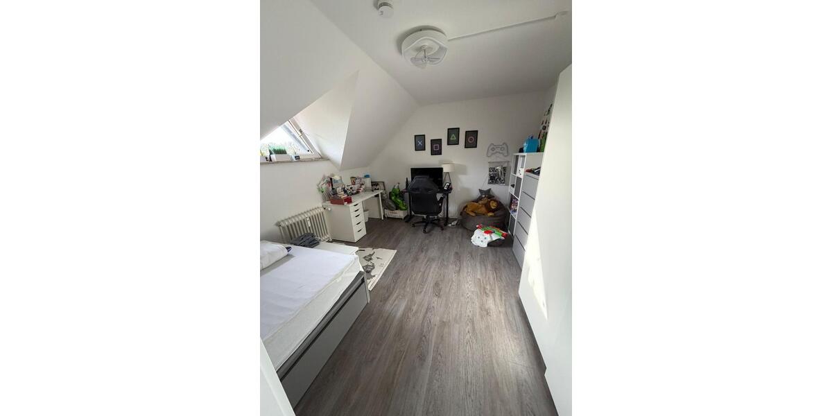 Maisonettenwohnung Seevetal Hagolt - 4.5 Zimmer, 132 m&sup2;, 1.490&euro; | Angebot:26347996