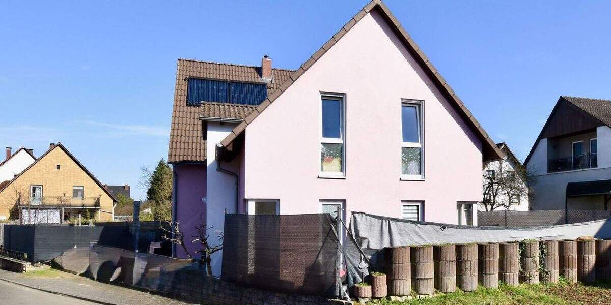 Modernes Zweifamilienhaus in ruhiger Lage von Kaiserslautern 6 zimmer