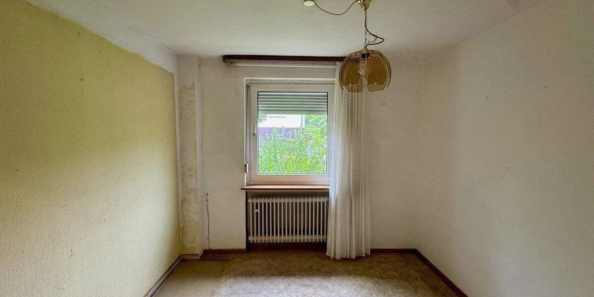 Mehrfamilienhaus, Wohnhaus Söhrewald Wattenbach - 6 Zimmer, 110 m&sup2;, 185.000&euro; | Angebot:25670896