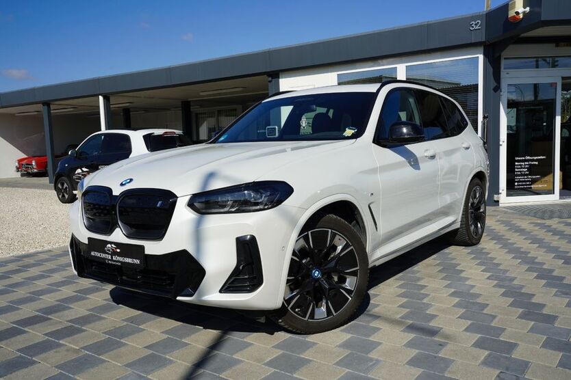BMW iX3 32.000 km 47.950 € Königsbrunn 86343