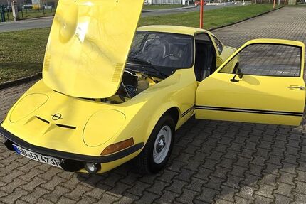 Opel GT 4.000 km 33.990 &euro; Fröndenberg 58730