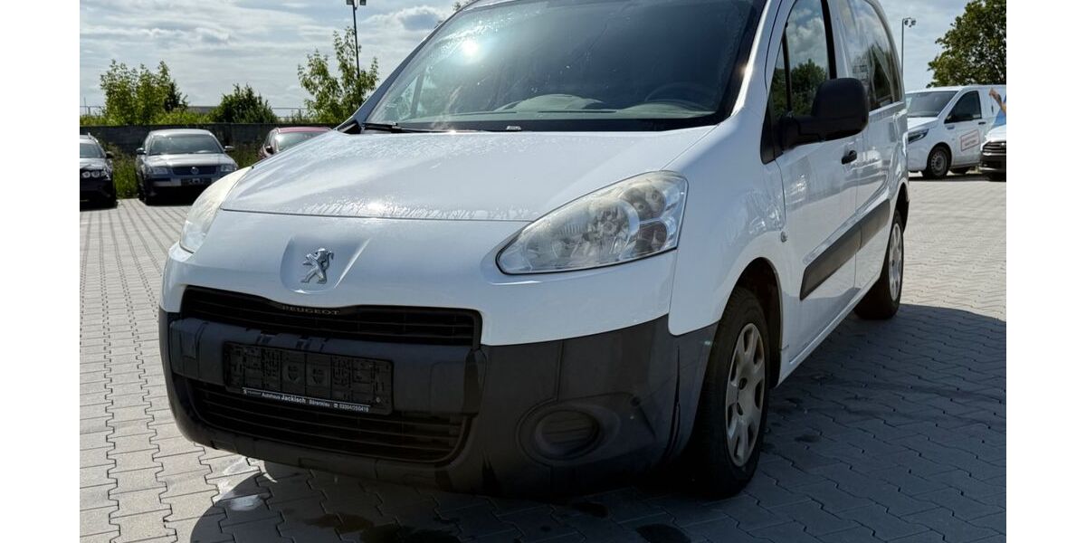 Peugeot Partner 321.000 km 2.399 &euro; Oberkrämer 16727