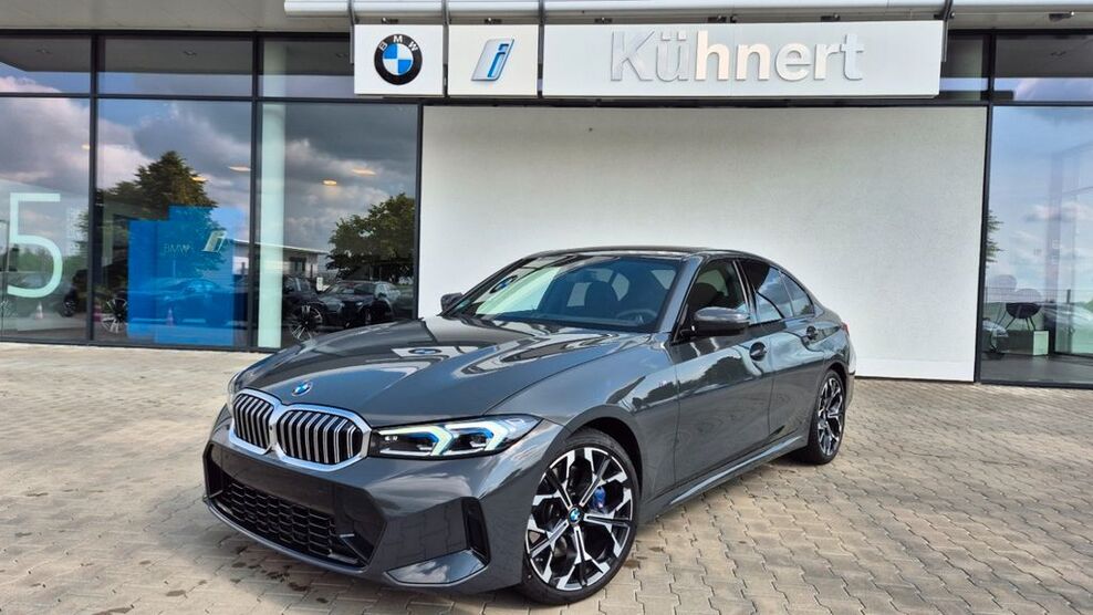 BMW 330 4.650 km 58.845 € Gera 07552
