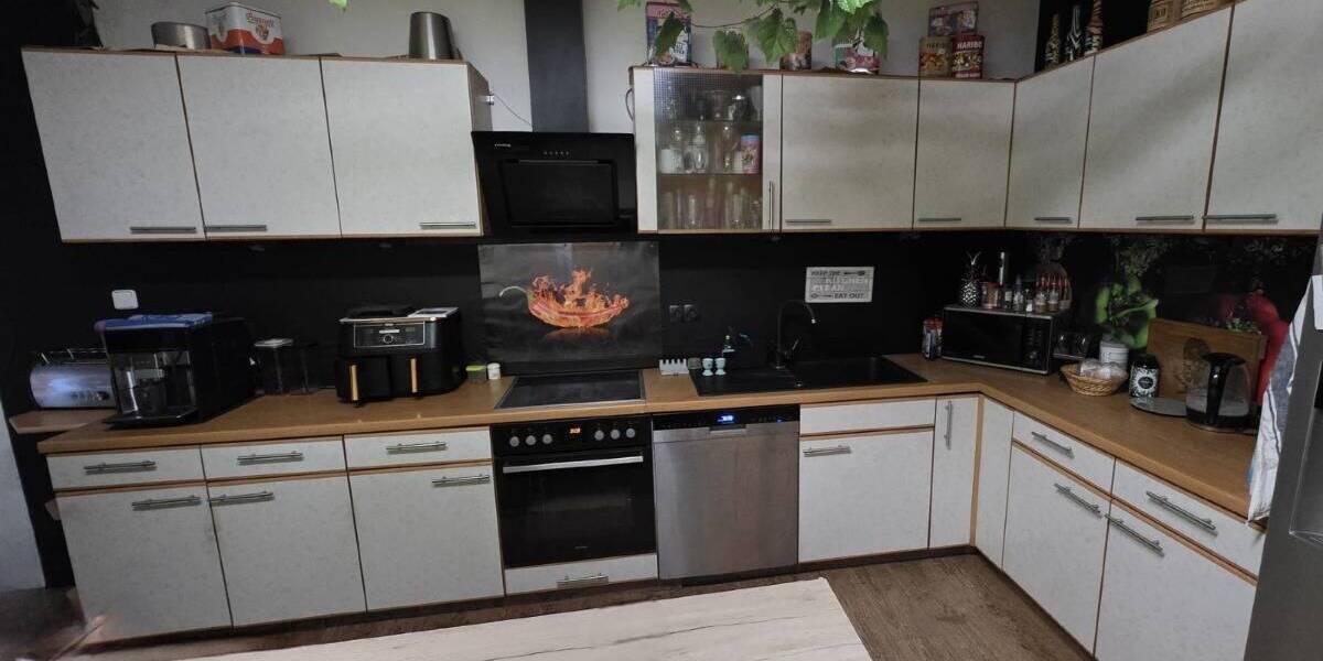 Reihenmittelhaus Bad Gandersheim - 8 Zimmer, 176 m&sup2;, 176.000&euro; | Angebot:26170684