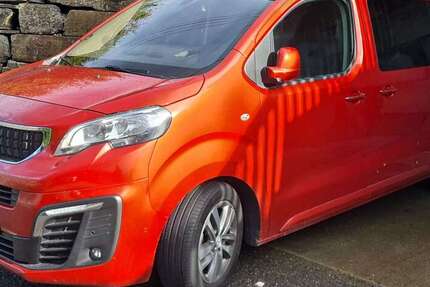 Peugeot Traveller 43.300 km 35.999 € Düsseldorf 40225