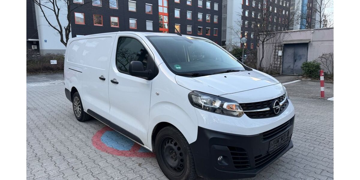 Opel Vivaro 199.467 km 9.990 &euro; München 80686