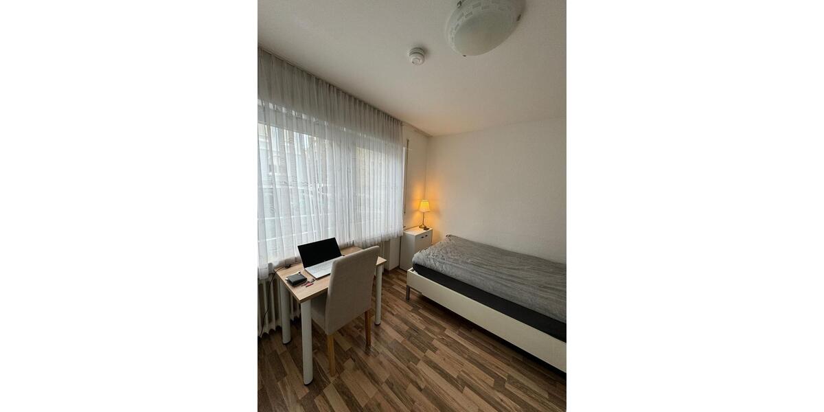 Erdgeschoßwohnung Jülich - 1 Zimmer, 17 m&sup2;, 335&euro; | Angebot:26409033