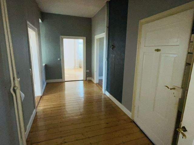 Mehrfamilienhaus, Wohnhaus Kirchheimbolanden - 6 Zimmer, 175 m&sup2;, 275.000&euro; | Angebot:25165407