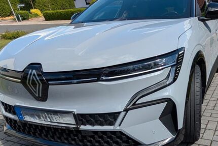 Renault Megane E-TECH 32.500 km 25.300 &euro; Auerbach i.d.OPf. 91275