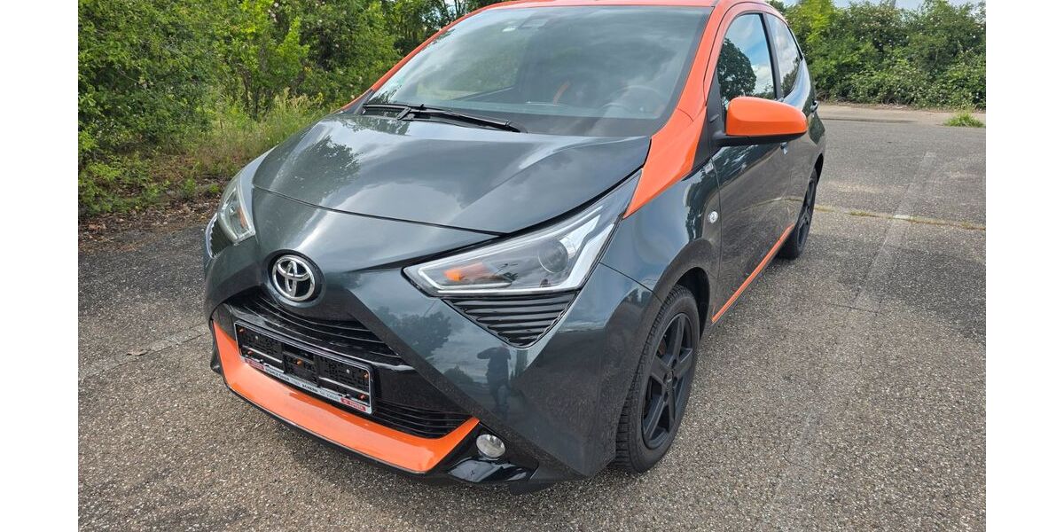 Toyota Aygo (X) 28.270 km 13.400 &euro; Waghäusel 68753