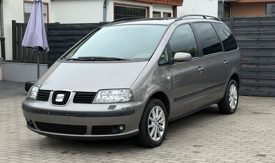 Seat Alhambra 308.000 km 2.700 € Bitburg 54634