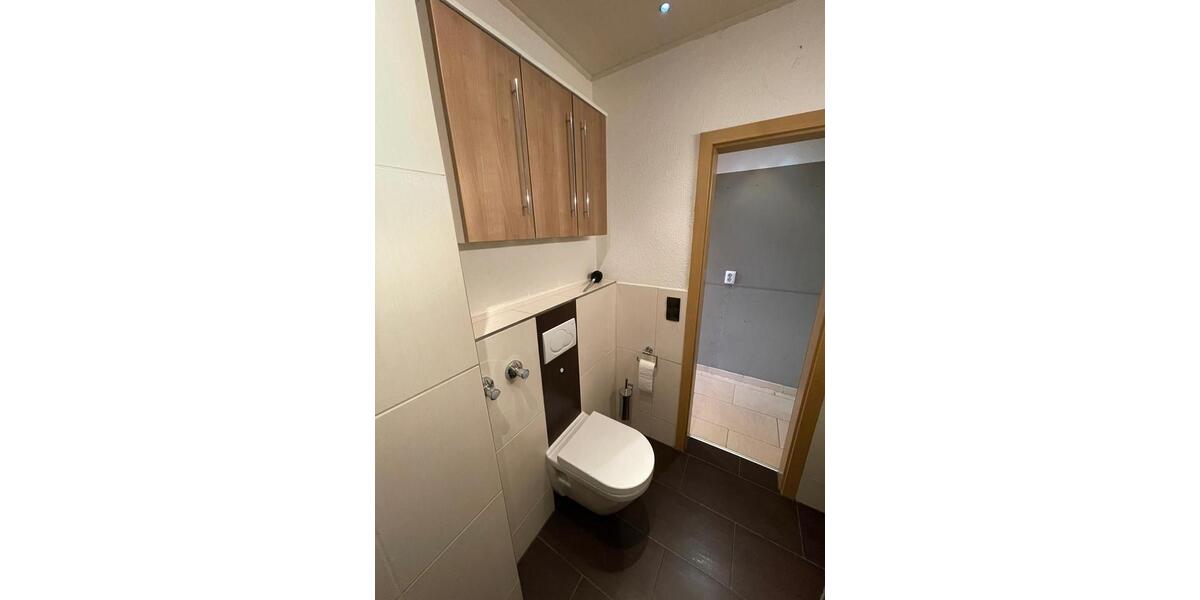 Etagenwohnung Duisburg Hochheide - 3.5 Zimmer, 70 m&sup2;, 169.000&euro; | Angebot:25498383