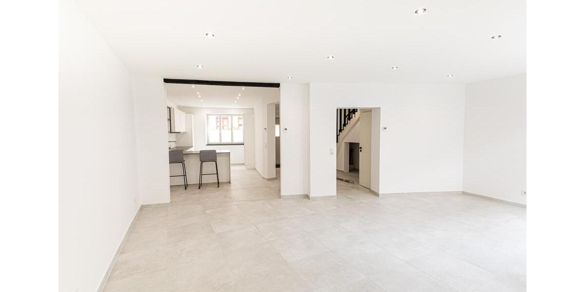 Reihenhaus Wismar Altstadt - 4 Zimmer, 140 m&sup2;, 1.650&euro; | Angebot:25221704