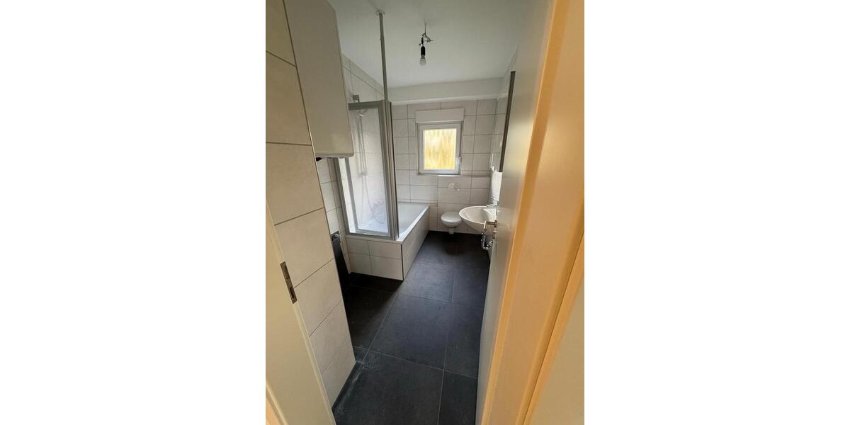 Etagenwohnung Lahnstein - 4 Zimmer, 84 m&sup2;, 840&euro; | Angebot:24766930