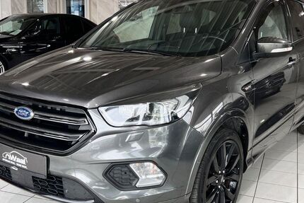 Ford Kuga 145.407 km 14.700 &euro; Spaichingen 78549