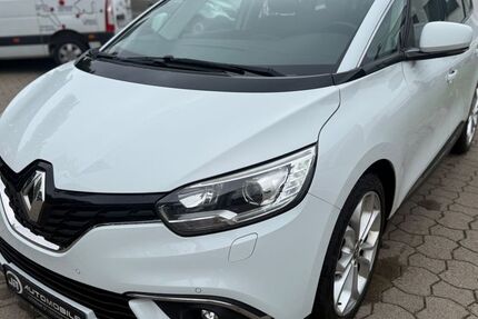 Renault Scenic 153.100 km 9.990 &euro; Trappenkamp 24610