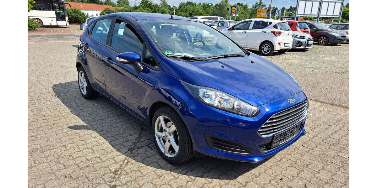 Ford Fiesta 87.300 km 6.990 &euro; Lebach 66822