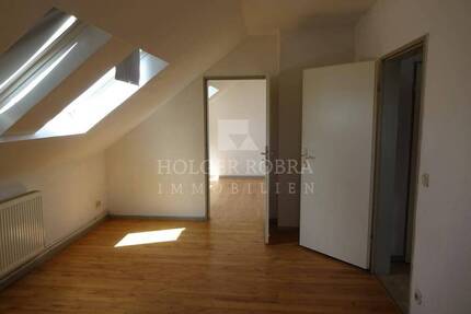 3-Raum-Wohnung in Mahlsdorf mit Garage und Garten