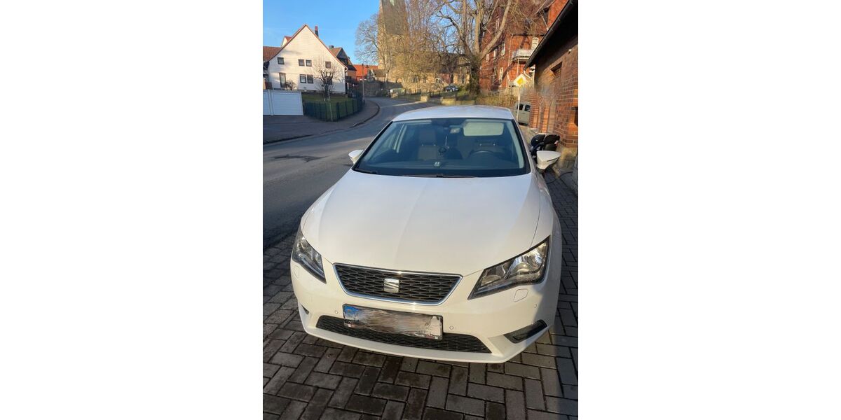 Seat Leon 151.000 km 10.500 &euro; Apelern 31552