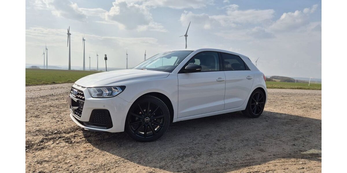 Audi A1 52.440 km 17.699 &euro; Schmelz 66839