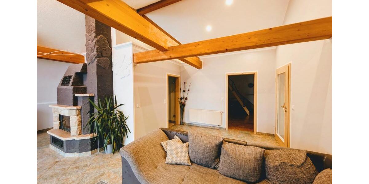 Einfamilienhaus Dingelstädt - 7 Zimmer, 195 m&sup2;, 395.000&euro; | Angebot:26948557