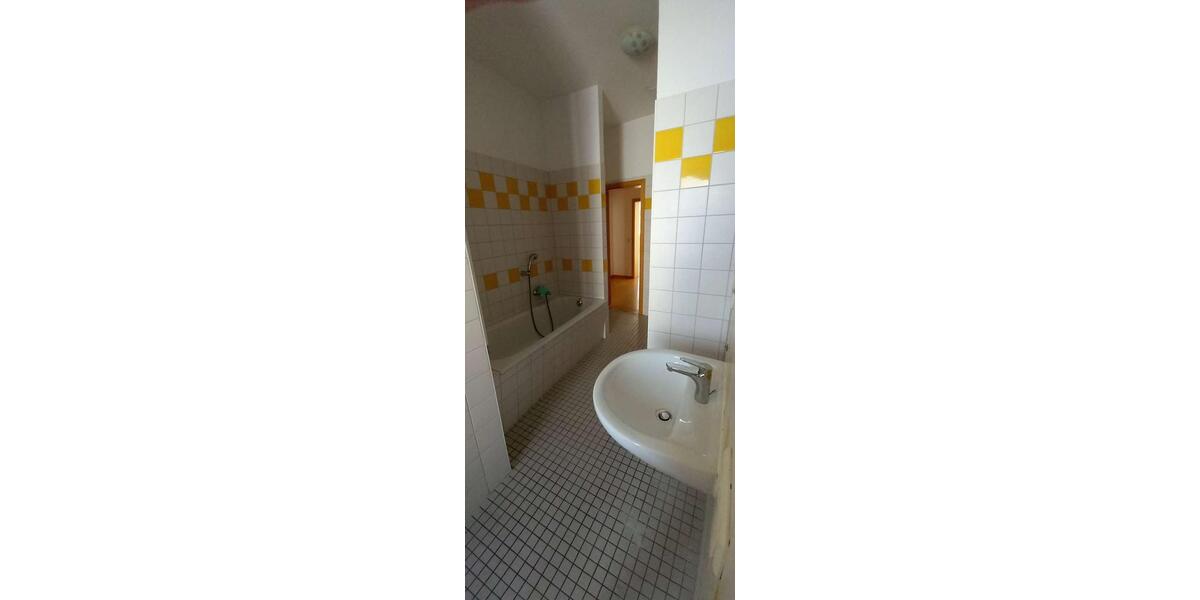 Etagenwohnung Hof Altstadt - 3 Zimmer, 110 m&sup2;, 690&euro; | Angebot:25160184