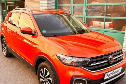 VW T-Cross 27.957 km 17.950 &euro; Bornheim 53332
