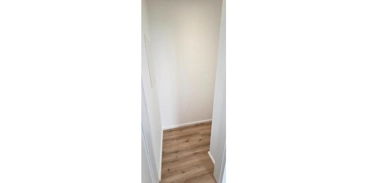 Dachgeschoßwohnung Mörfelden-Walldorf Walldorf - 2 Zimmer, 57 m&sup2;, 1.140&euro; | Angebot:26335145