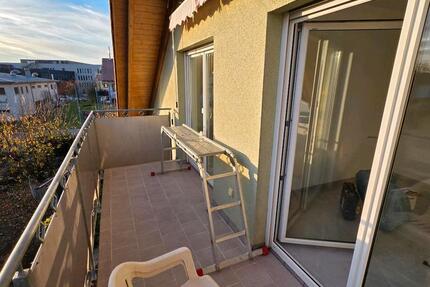 3 Zimmer 64m² Dachgschoss Wohnung 3 zimmer