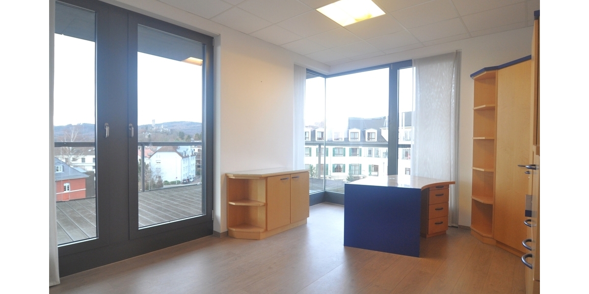 Praxisfläche mit Penthouse-Feeling im Ärztehaus - Gewerbeobjekt Königstein | Angebot:26339473