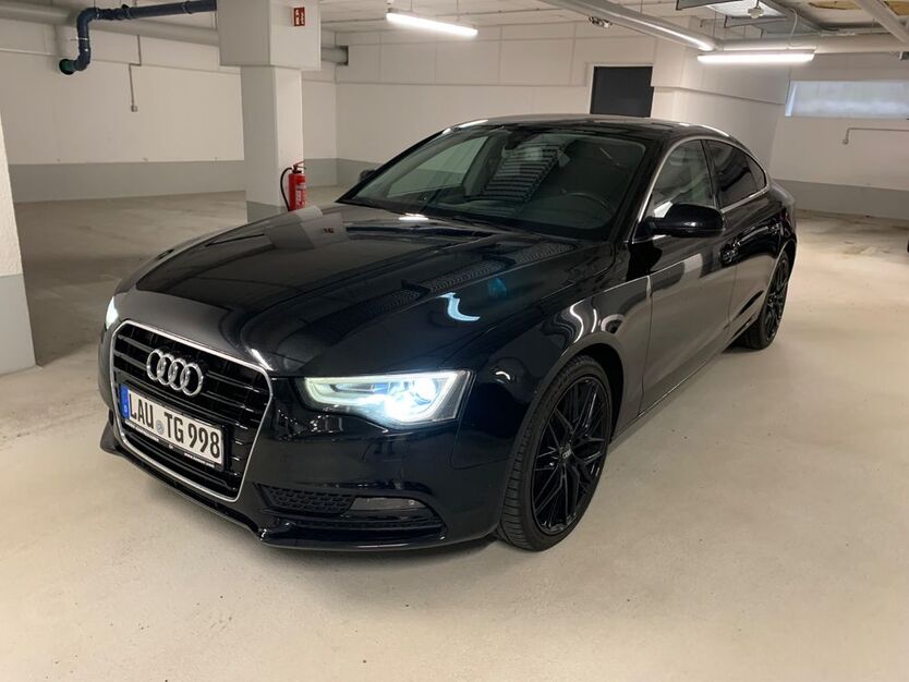 Audi A5 165.000 km 14.900 € Nürnberg 90441